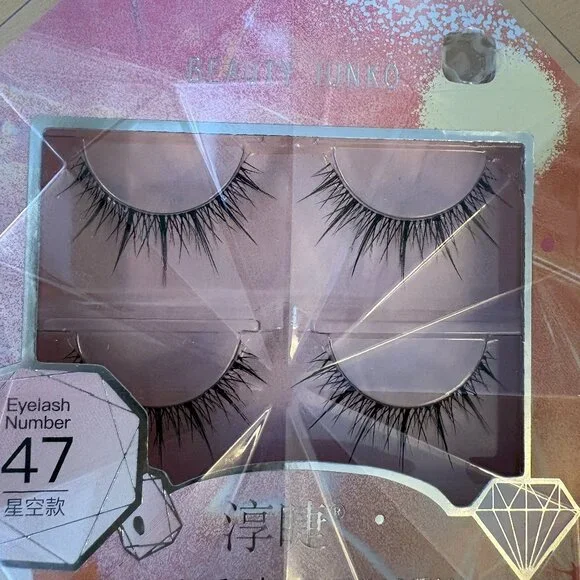 Eye Lashes - Picture 2 of 4